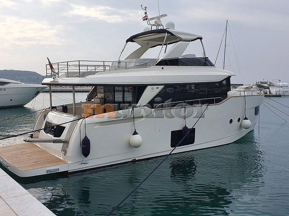 Absolute Navetta 58 - 2016