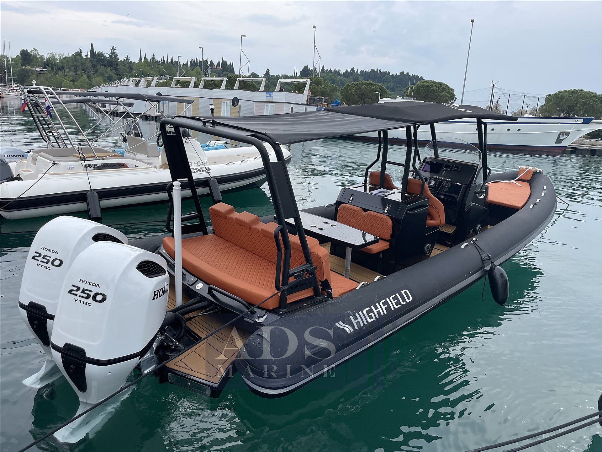 Highfield SPORT 900 - 2022 - for sale: 121500.-EUR