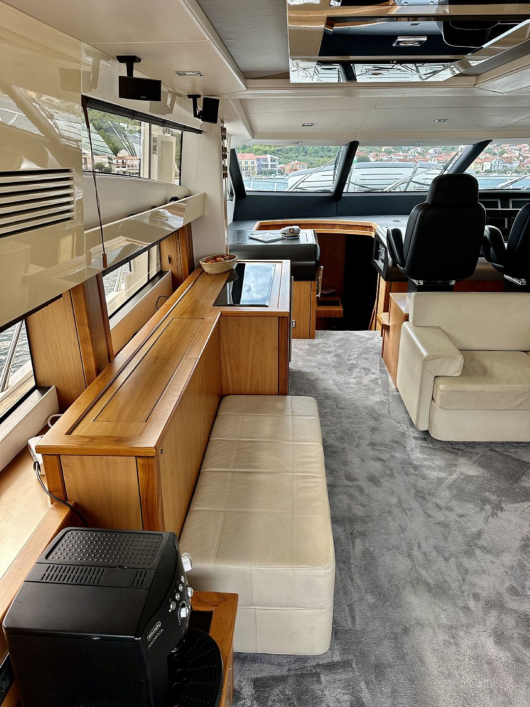 Sunseeker Predator 74 - 2010