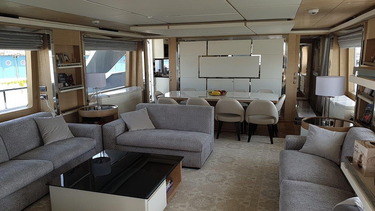 Benetti Delfino 93 - 2013