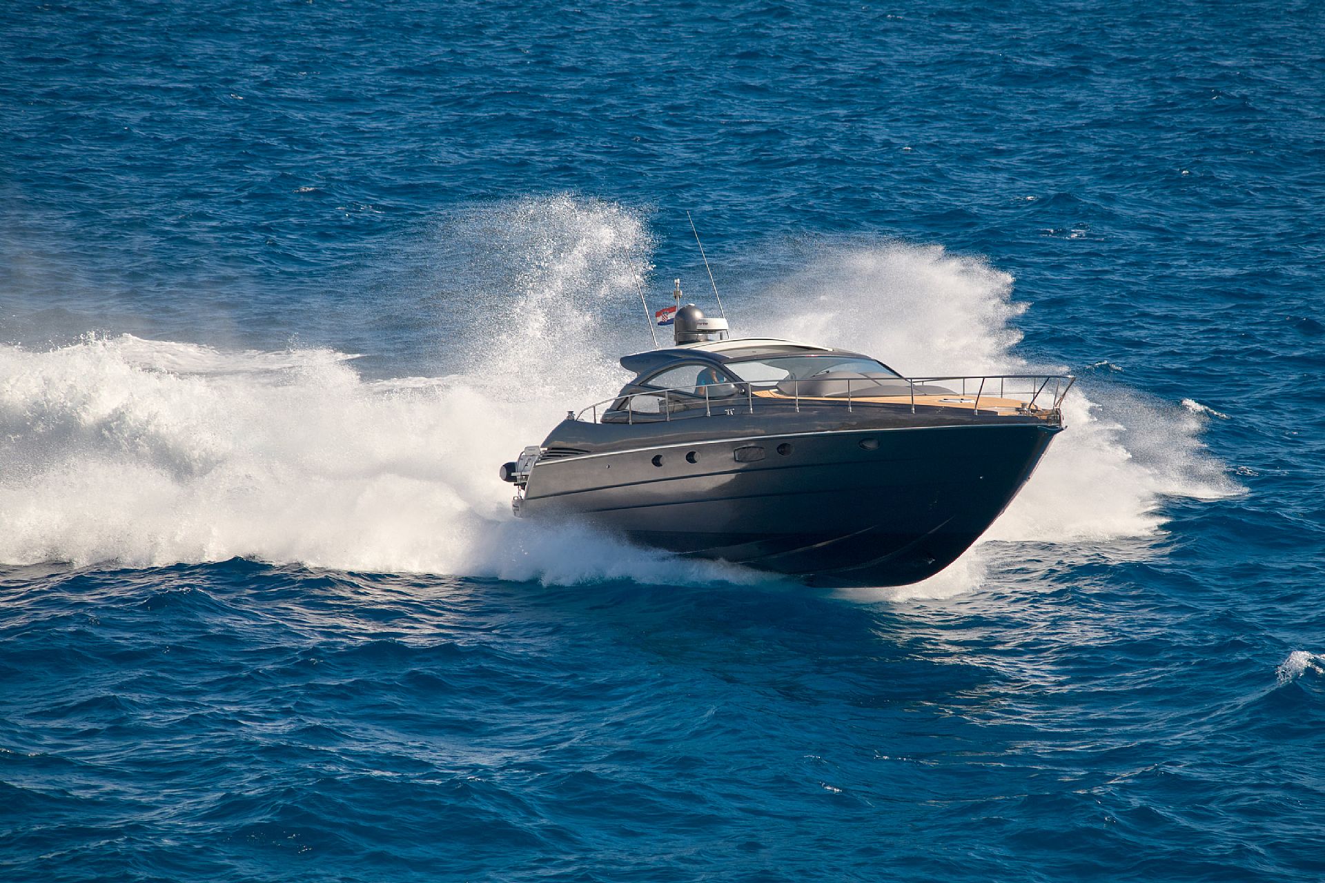 Pershing 50 - 2004