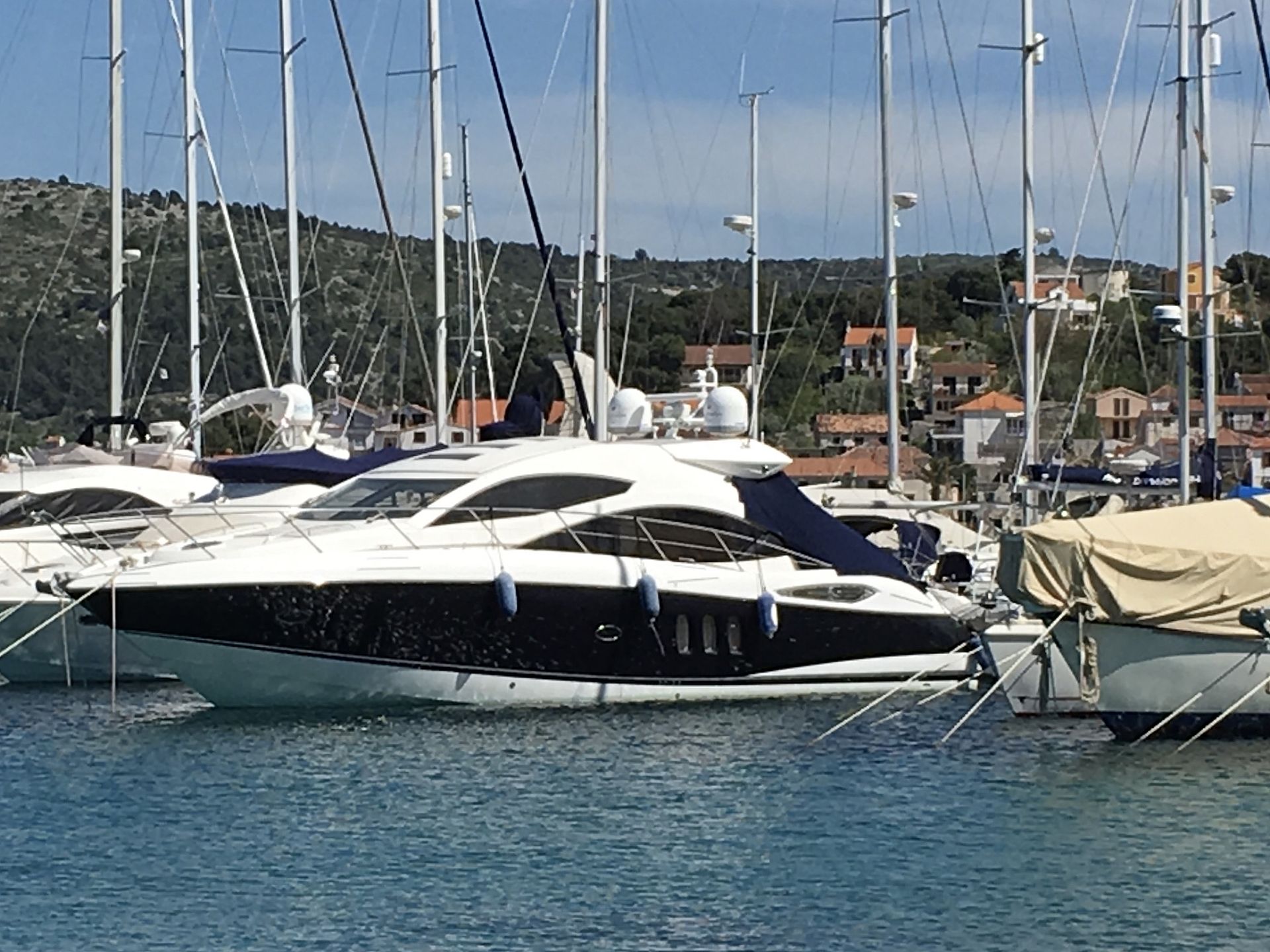 Sunseeker Predator 52 - 2011