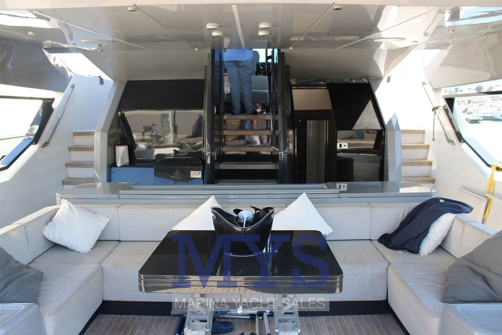 Arcadia Yachts Sherpa 60 - 2015