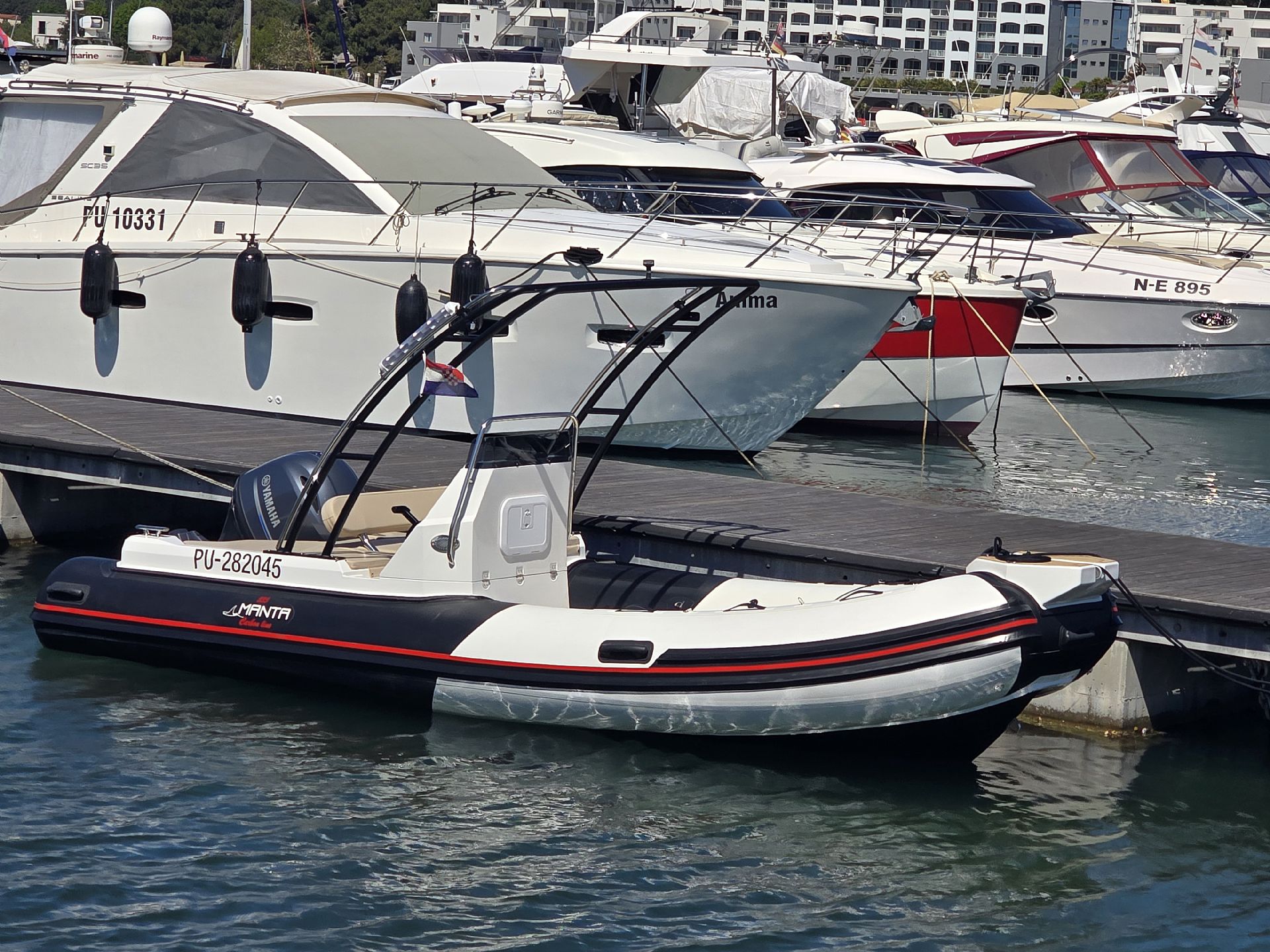 Manta 555 - 2023