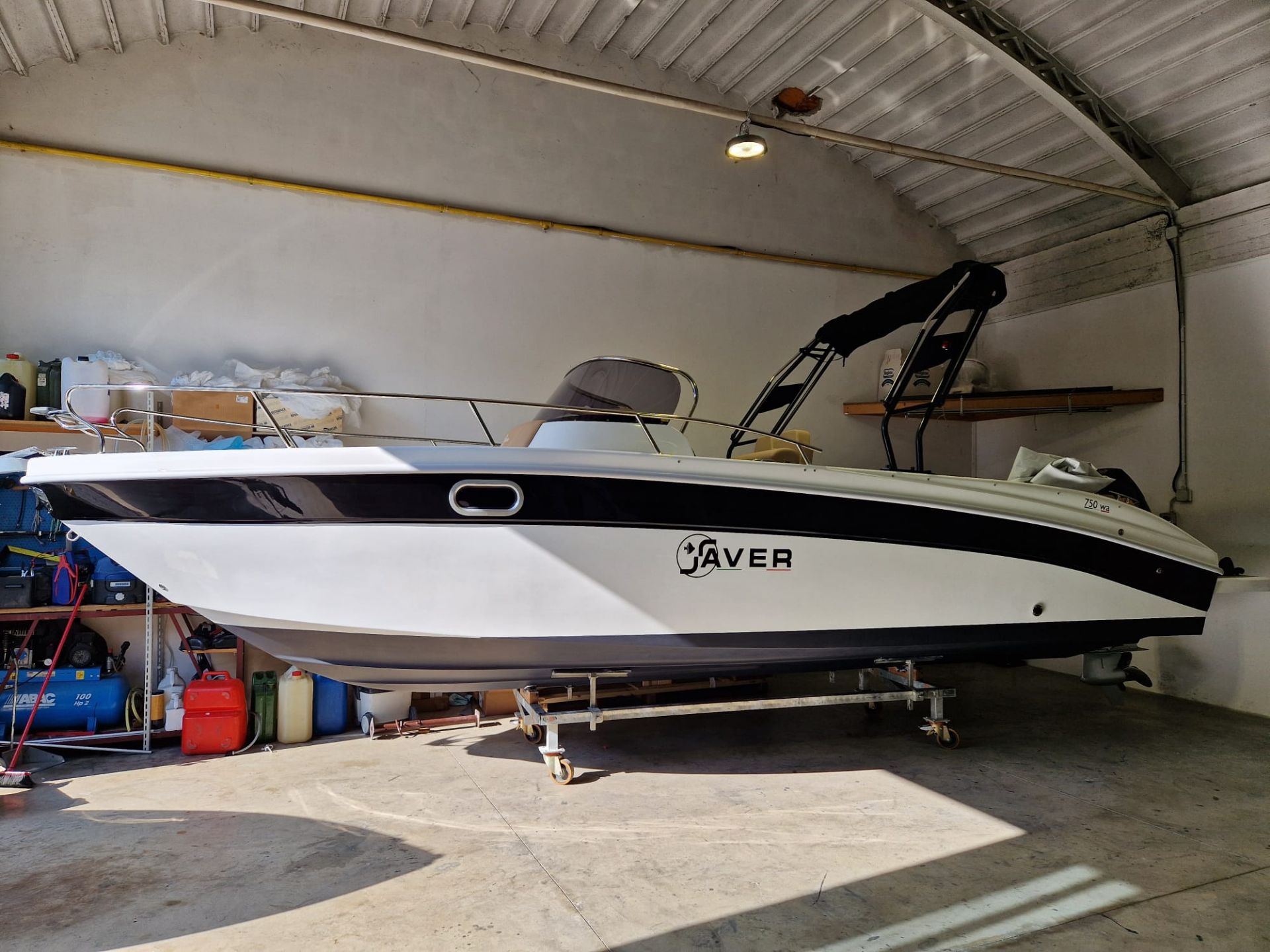 SAVER 750 Walk Around + Mercury 250 (V8) - Na zalogi - 2025