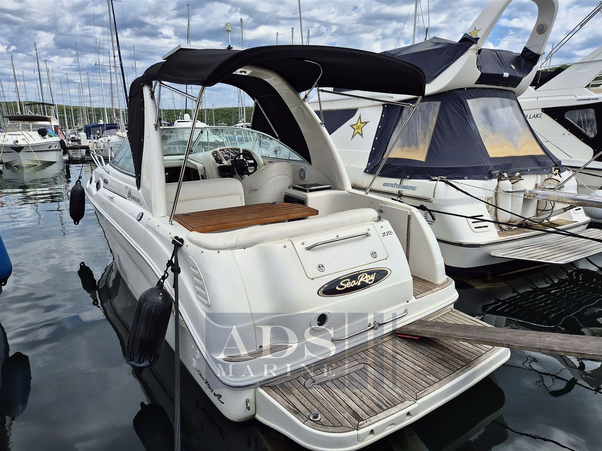 Sea Ray 275 SUNDANCER - 2004