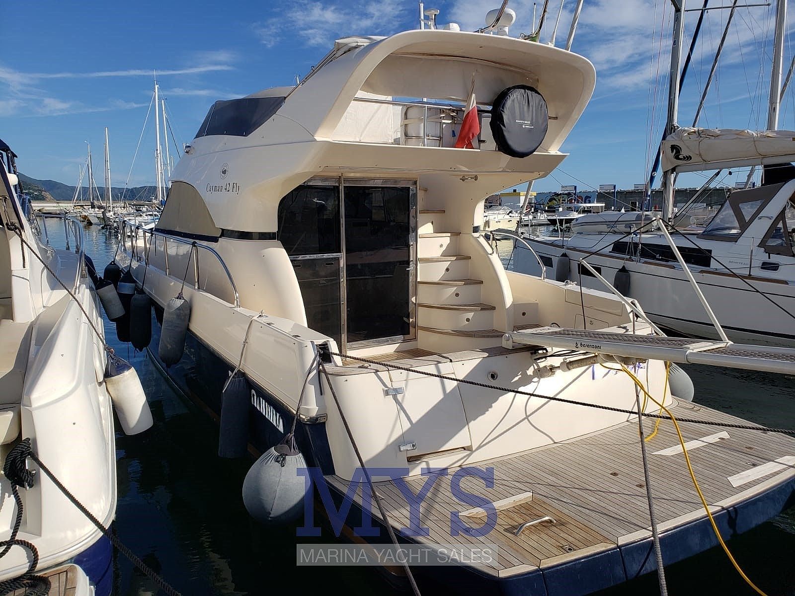 Cayman 42 FLY - 2000