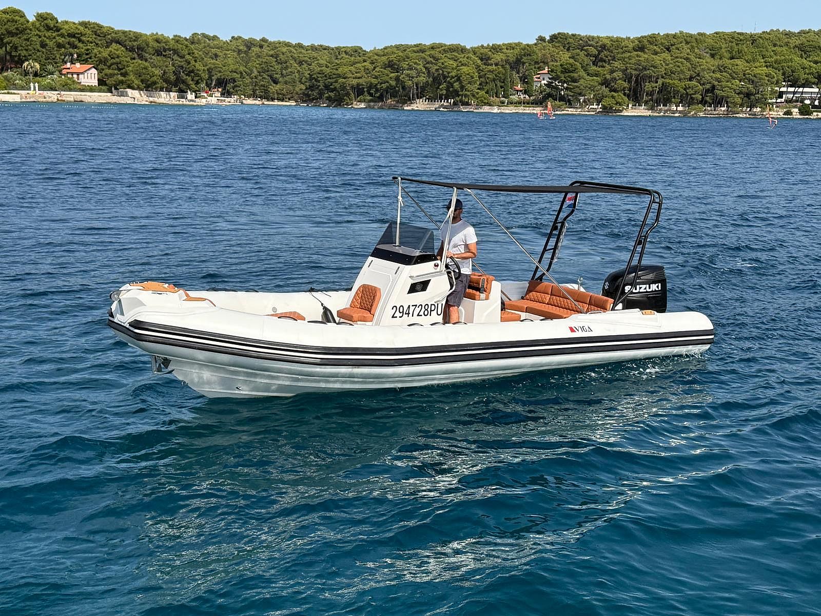 Viga Deluxe 760 - 2026 - for sale: 48400.-EUR