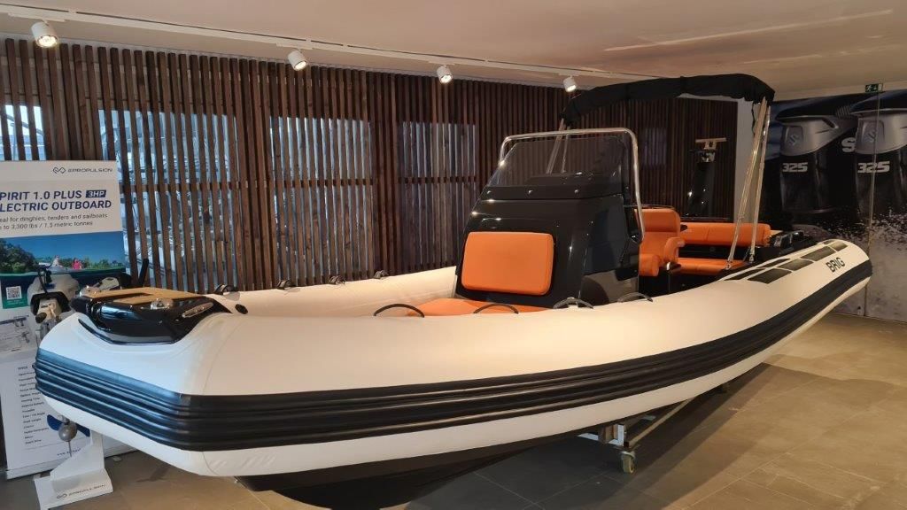 Brig Eagle 6.7 + Suzuki DF175AP - TESTNO PLOVILO - 2025