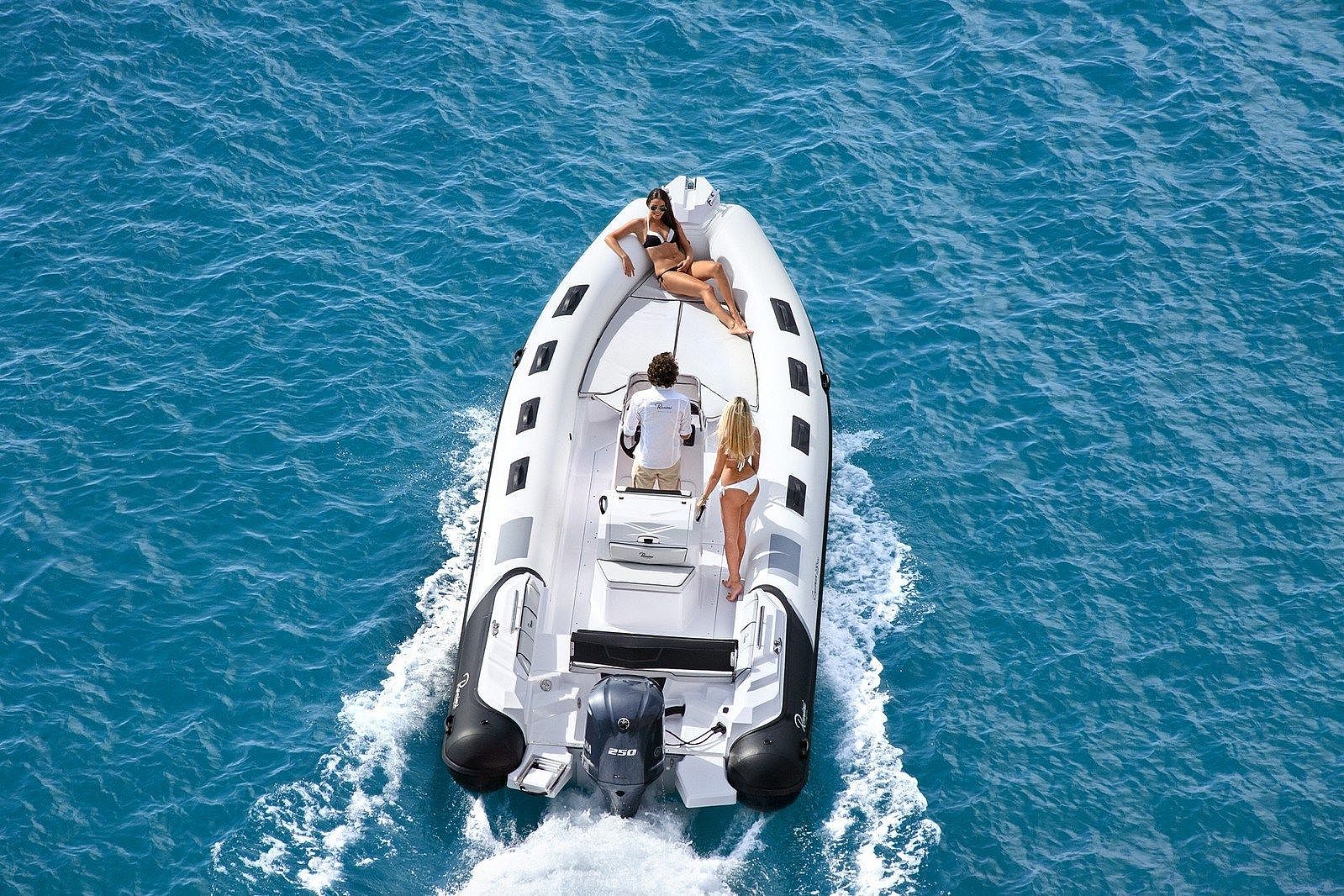 Ranieri International Cayman 26 Sport - 2026 - for sale: 39695.-EUR
