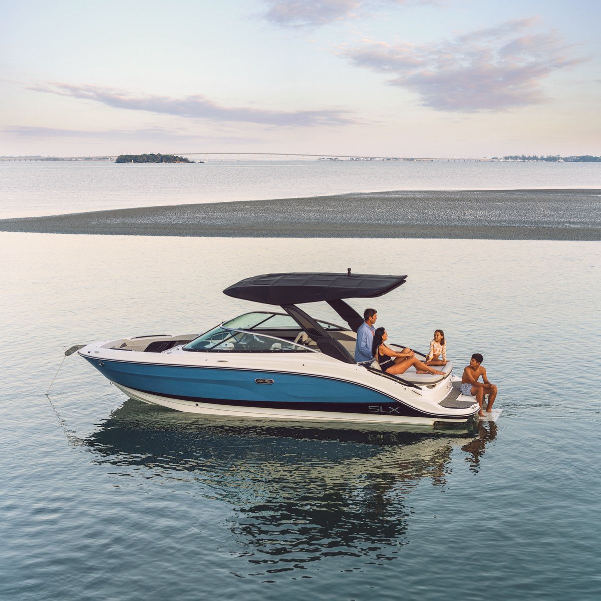 Sea Ray 260 SLX - SERIJA EXCLUSIVE - 2026