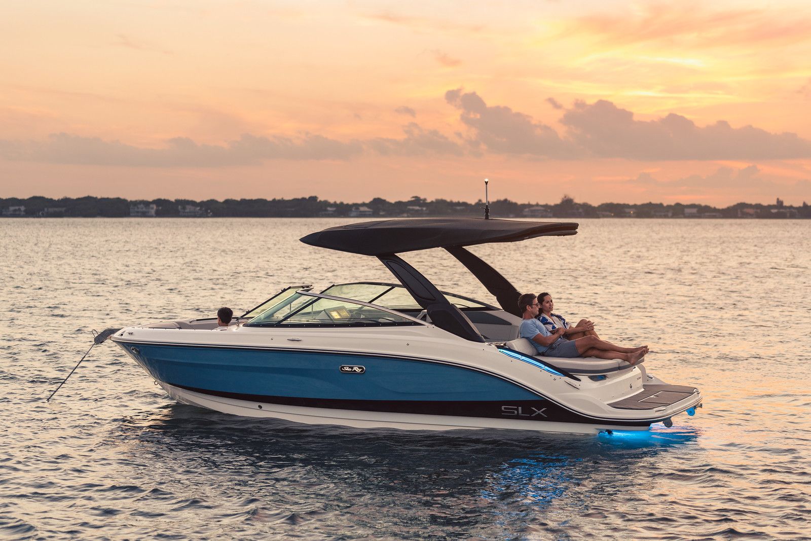 Sea Ray 260 SLX - SERIJA EXCLUSIVE - 2026