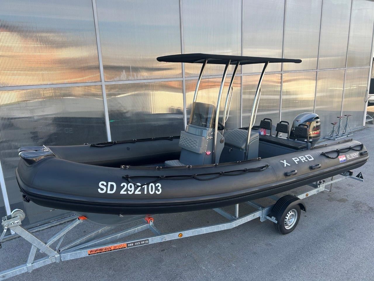 3D TENDER 589 XPRO - 2024 - for sale: 36999.-EUR