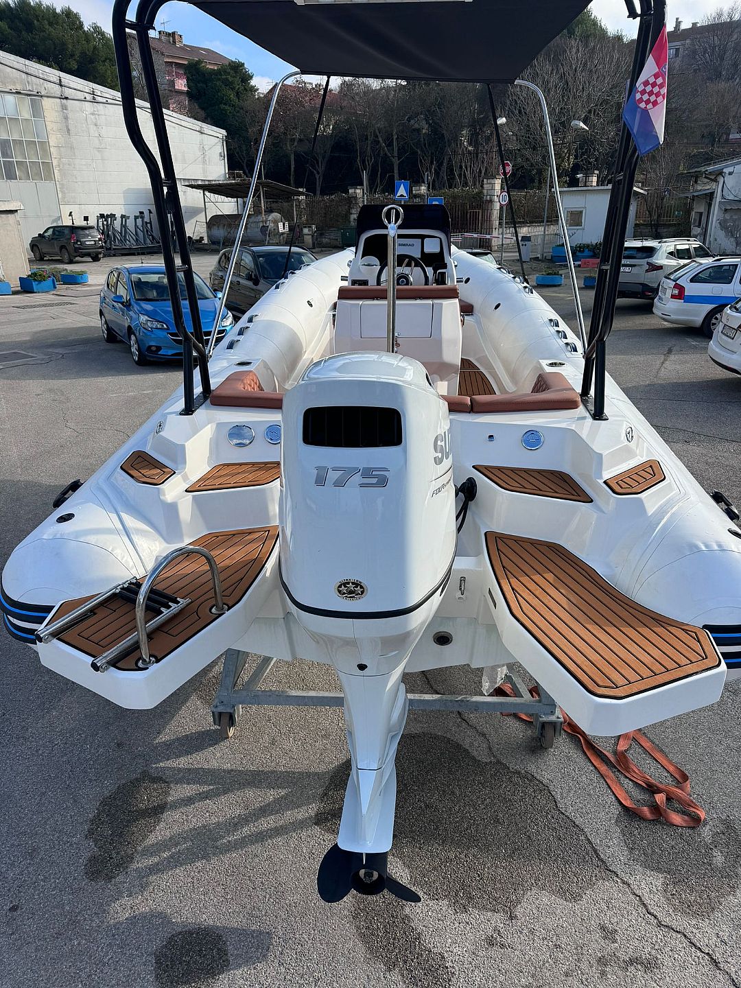 Viga Luxury 650 - 2025 - for sale: 30900.-EUR