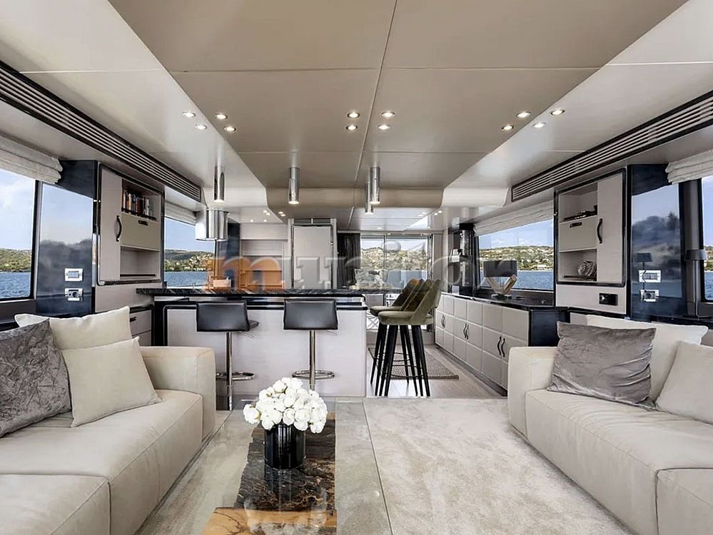Azimut Magellano 76 - 2016