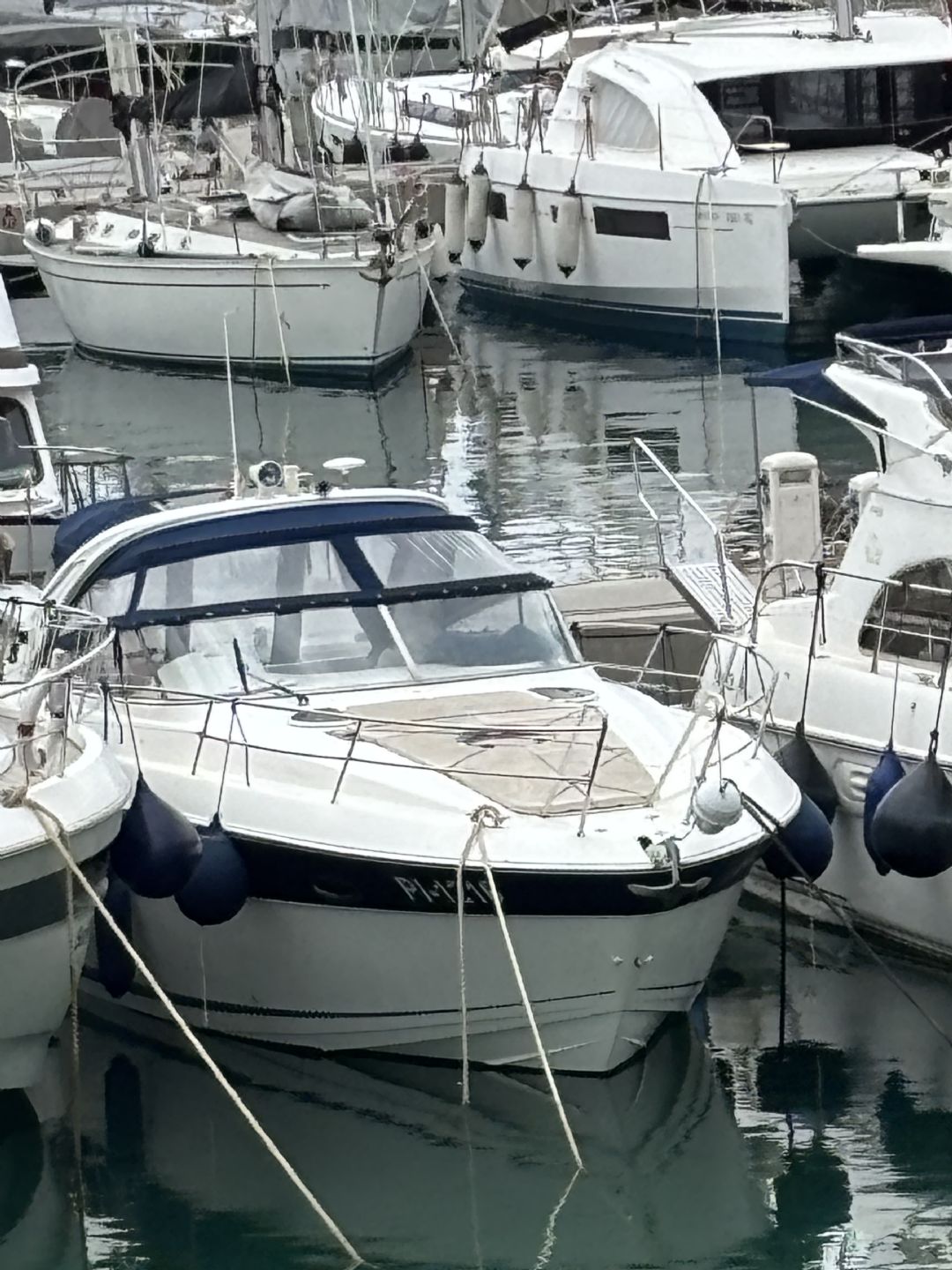 Bavaria 33 Sport  AC Gen Solar - 2009