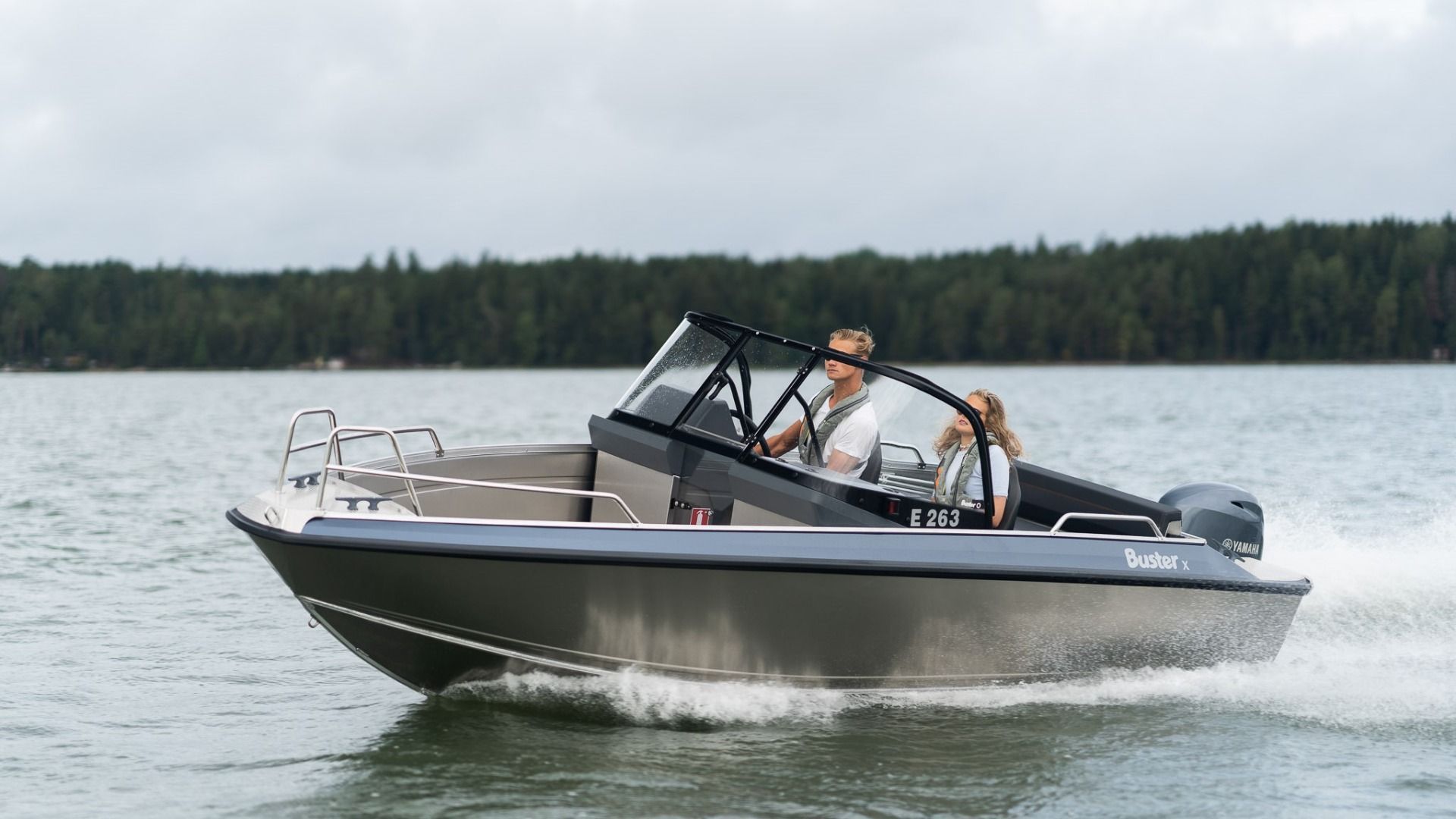 BUSTER X  YAMAHA F70- NOVOST NA NA�EM TRGU - 2026