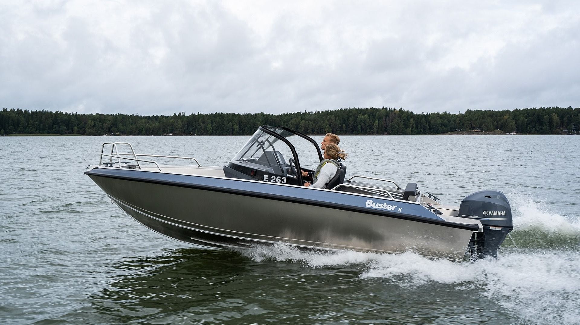 BUSTER X  YAMAHA F70- NOVOST NA NA�EM TRGU - 2026