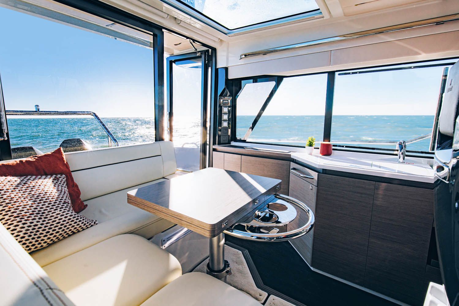 Wellcraft 355 EXPLORER - 2023 - for sale: 420000.-EUR