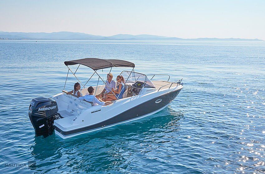 Quicksilver Activ 675 Sundeck - 2026