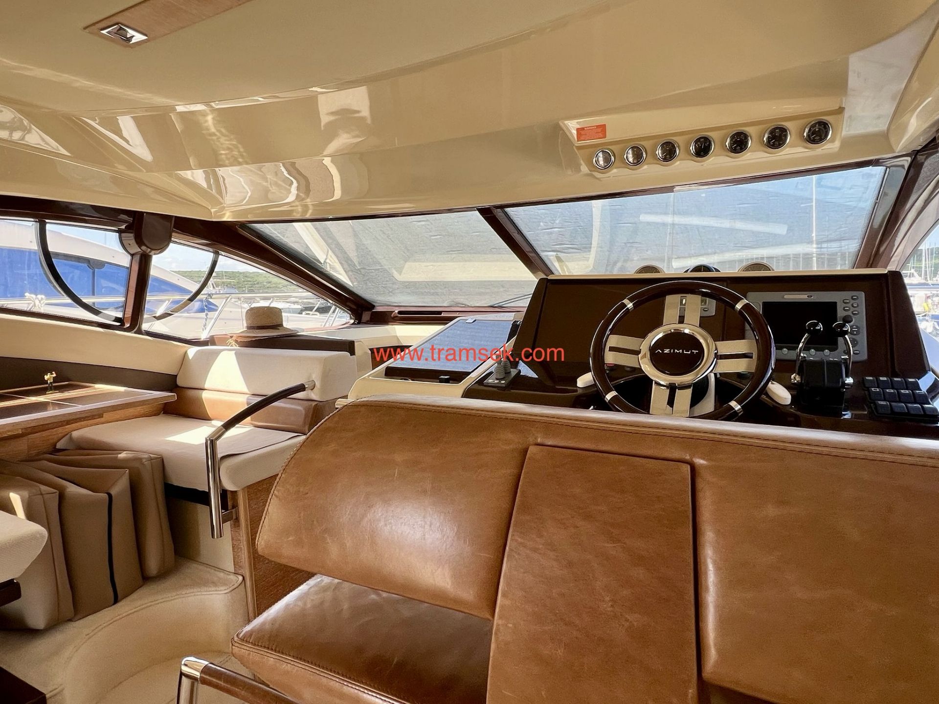 Azimut 47 - 2007 - for sale: 388000.-EUR