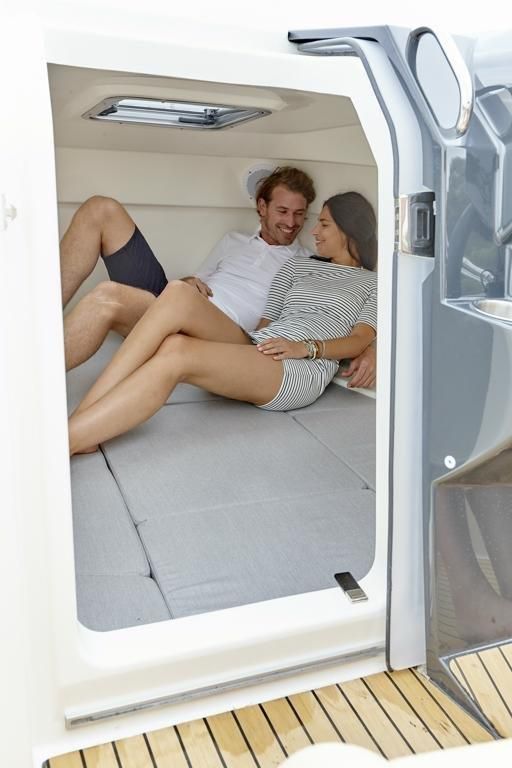 Quicksilver 555 CABIN   Mercury F115 - HITRA DOBAVA - 2025