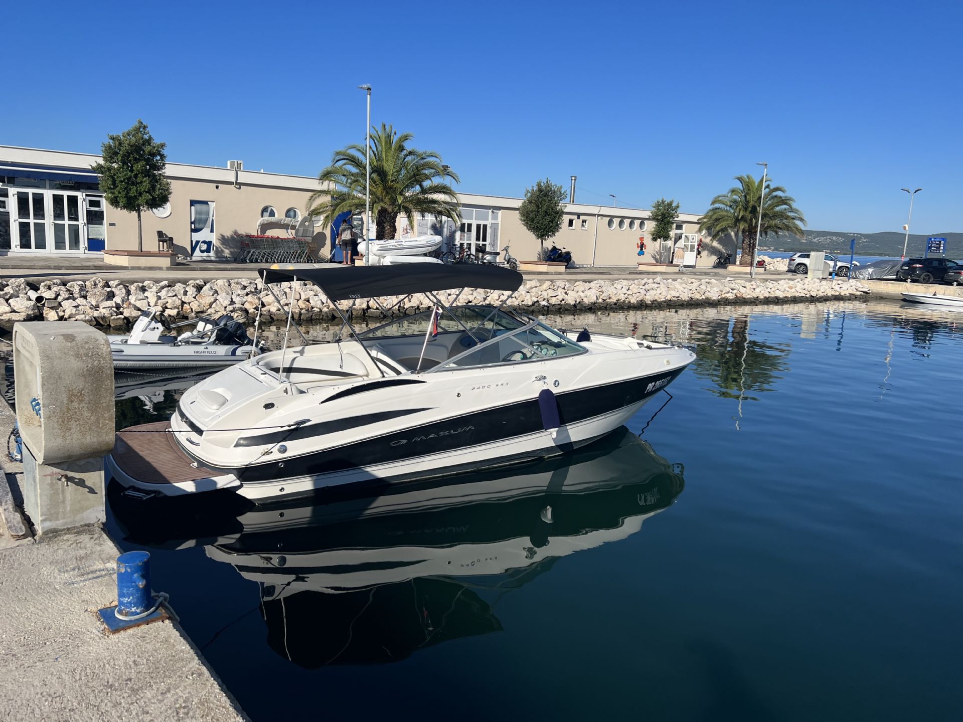 Maxum 2400 SR3 Bow Rider - 2007 - for sale: 23500.-EUR