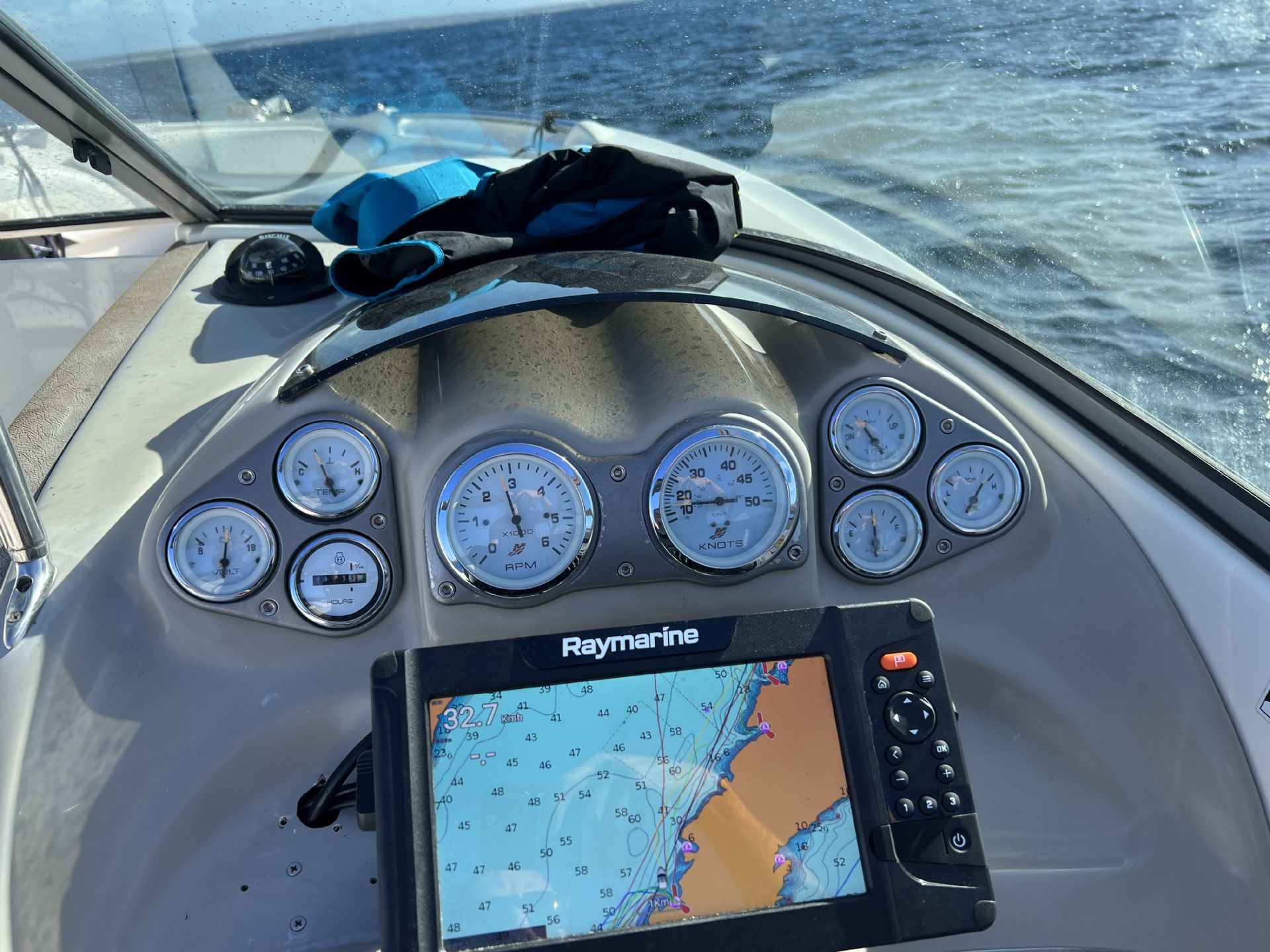 Maxum 2400 SR3 Bow Rider - 2007 - for sale: 23500.-EUR