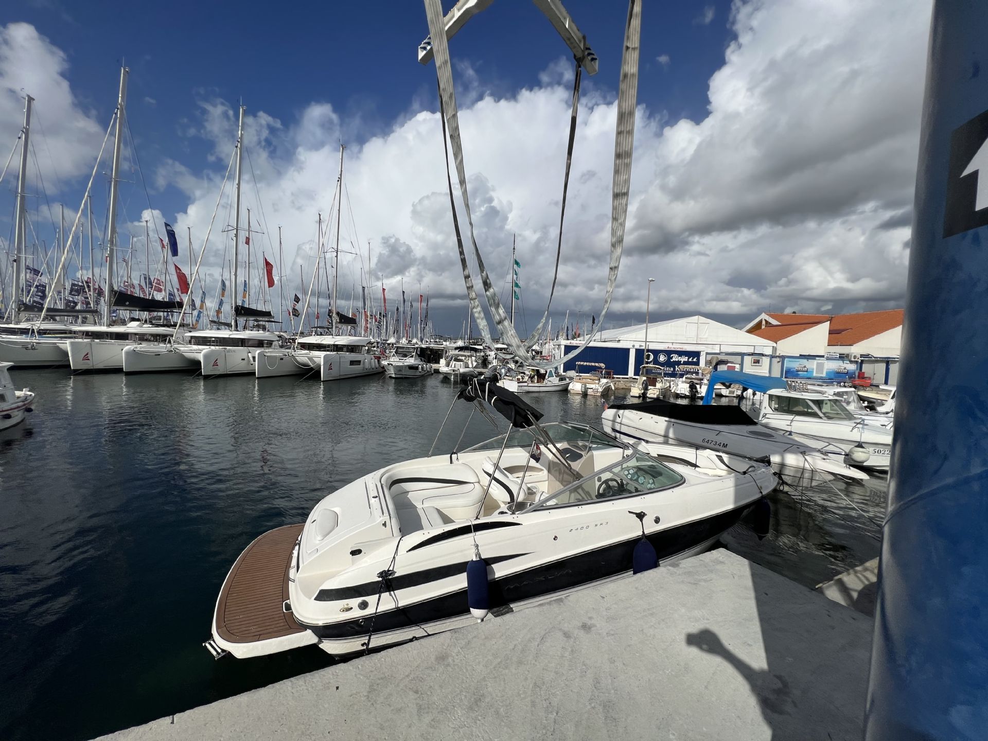 Maxum 2400 SR3 Bow Rider - 2007 - for sale: 23500.-EUR