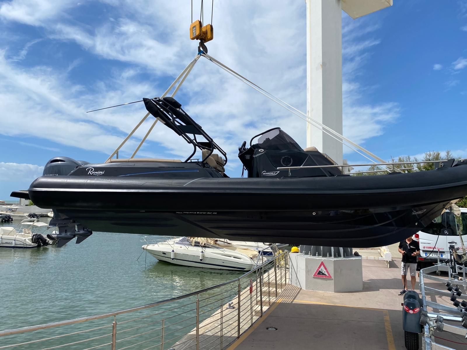 Ranieri International CAYMAN 28 Executive ... - 2021 - for sale: 124500.-EUR