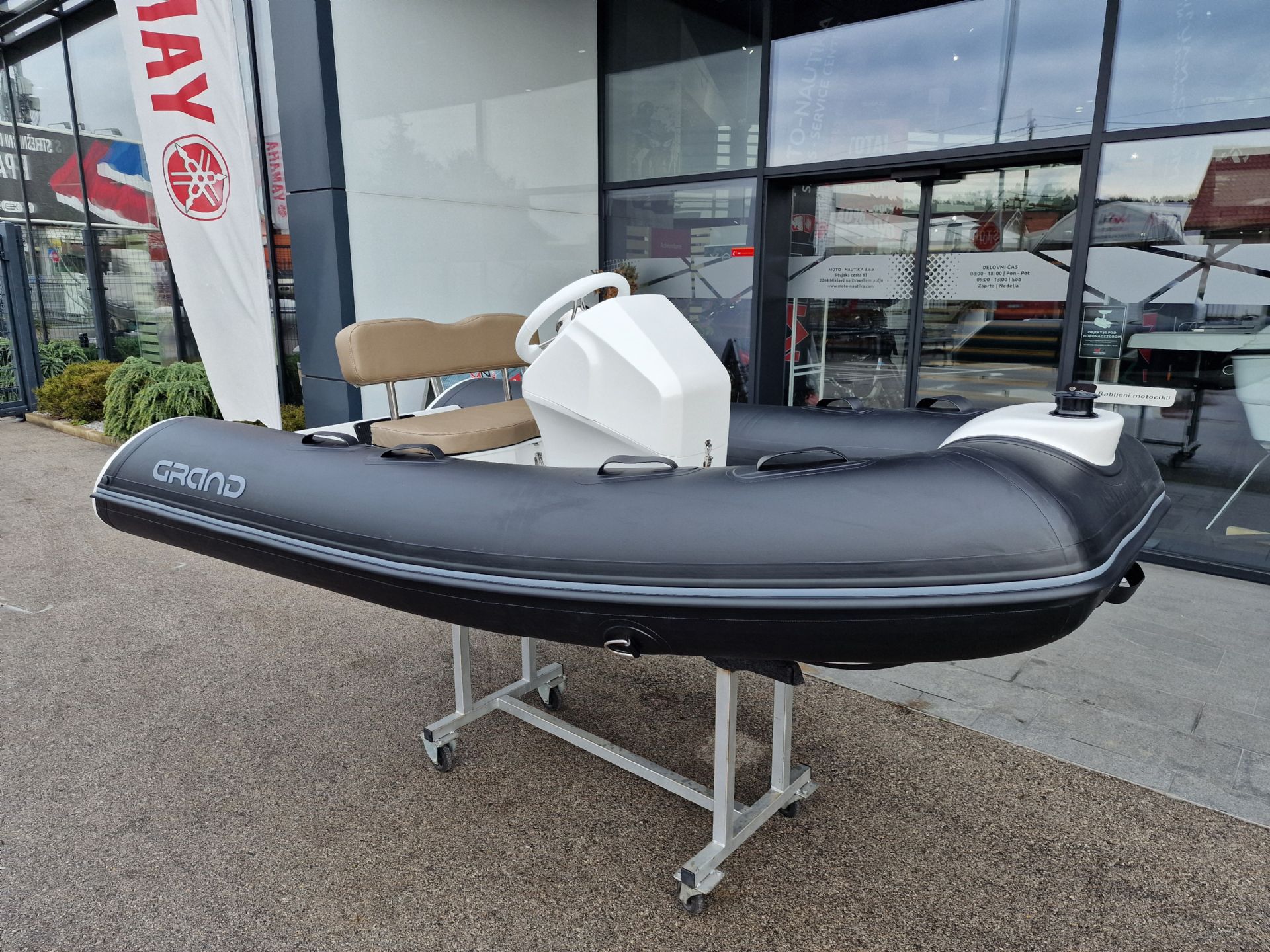 Grand S300L PVC Black - 2026