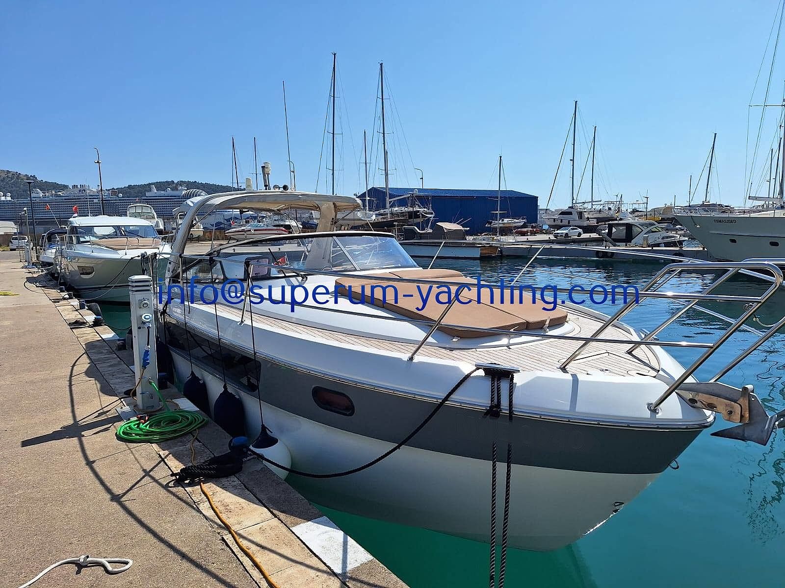 Bavaria 35 Sport - 2013