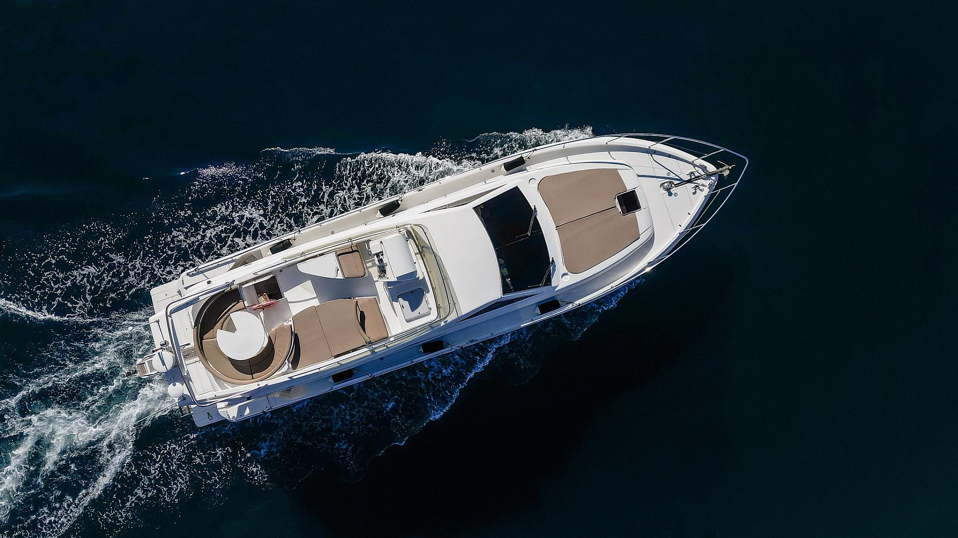 Ferretti 53 - 2000 - for sale: 275000.-EUR