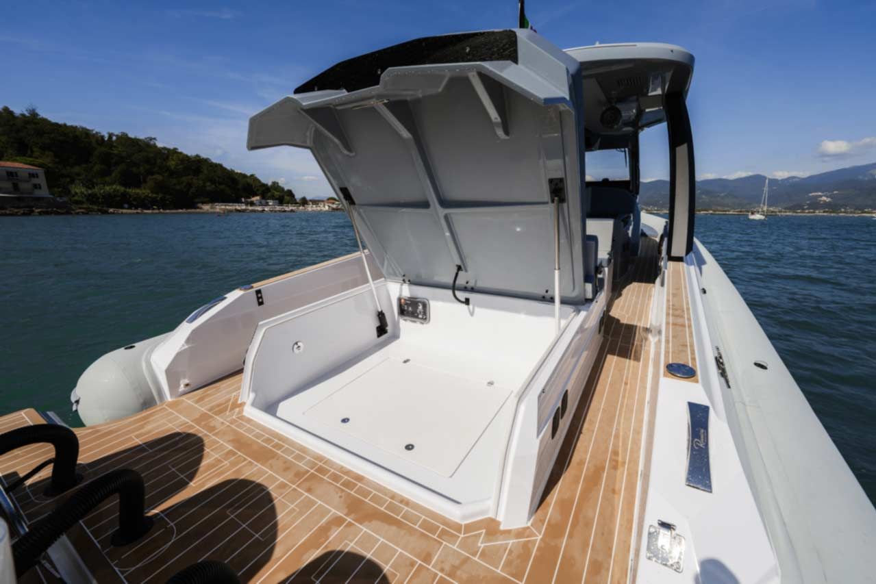 Ranieri International Cayman 50.0 Hard Top   3X350 YAMAHA - LUKSUZNI RIB - 2026