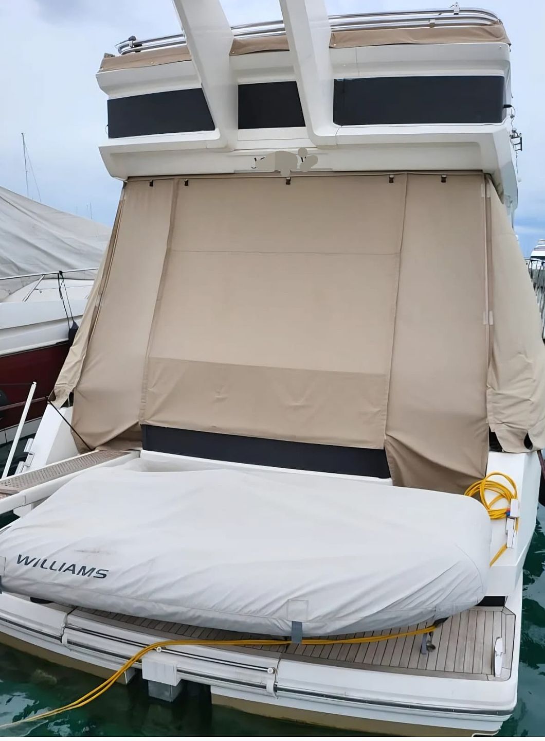 Fairline Squadron 50 - 2012