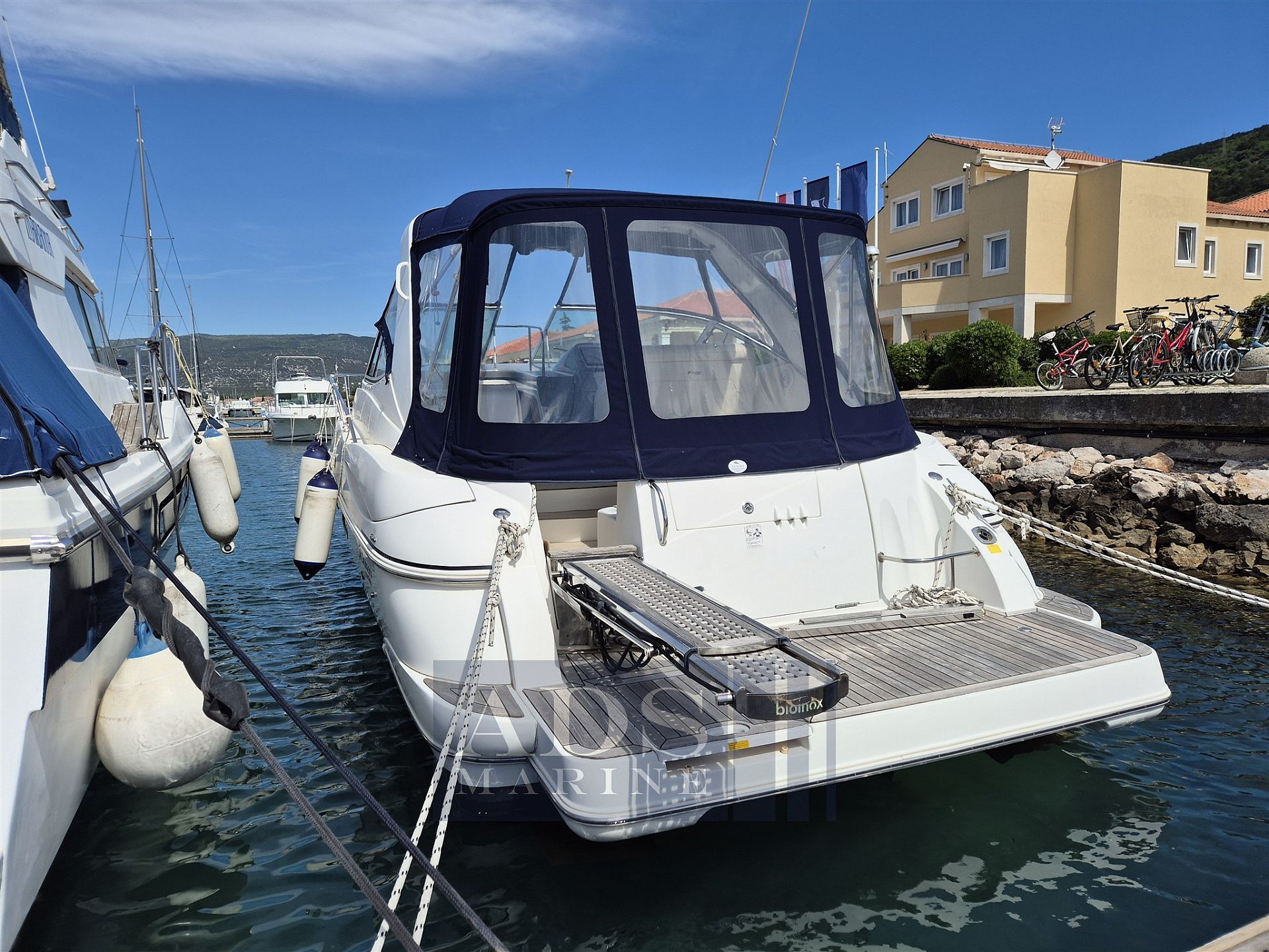 Cruiser Yachts 340 Express - 2005 - for sale: 89000.-EUR