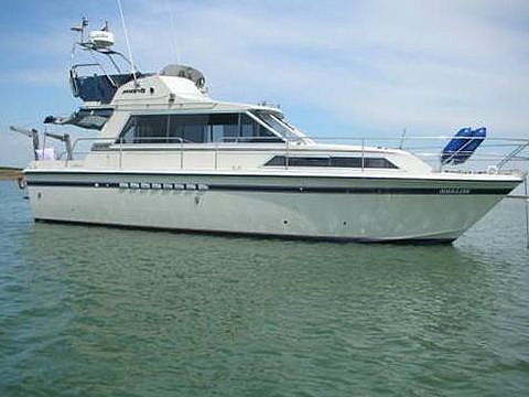 Princess Broom 35 Trawler Fly - 1982