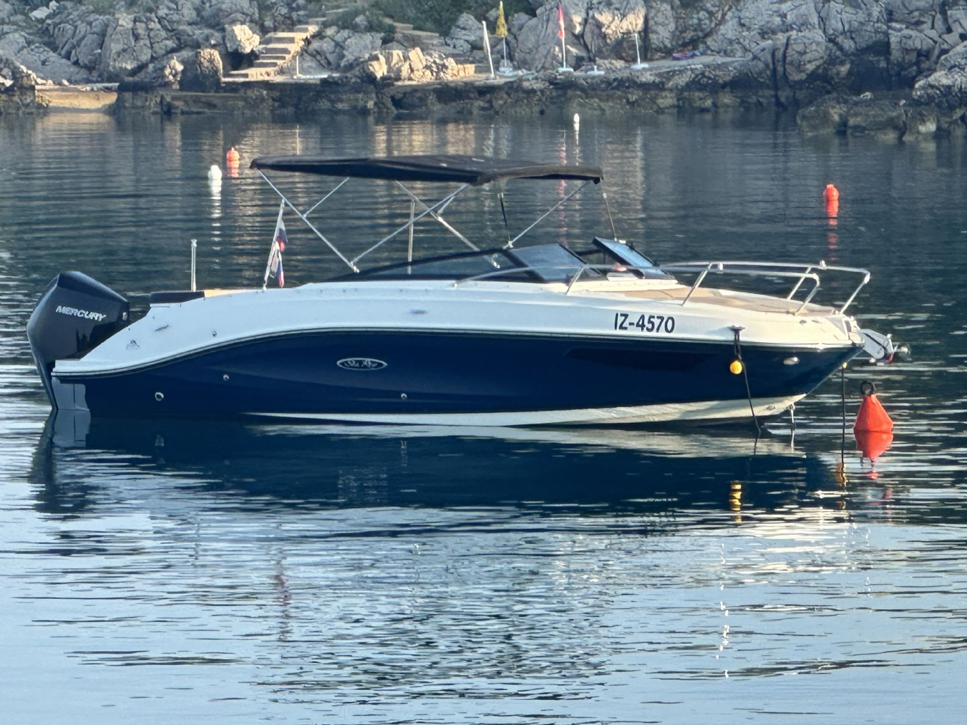 Sea Ray SUN SPORT 230 OB- OD... - 2021 - for sale: 79600.-EUR