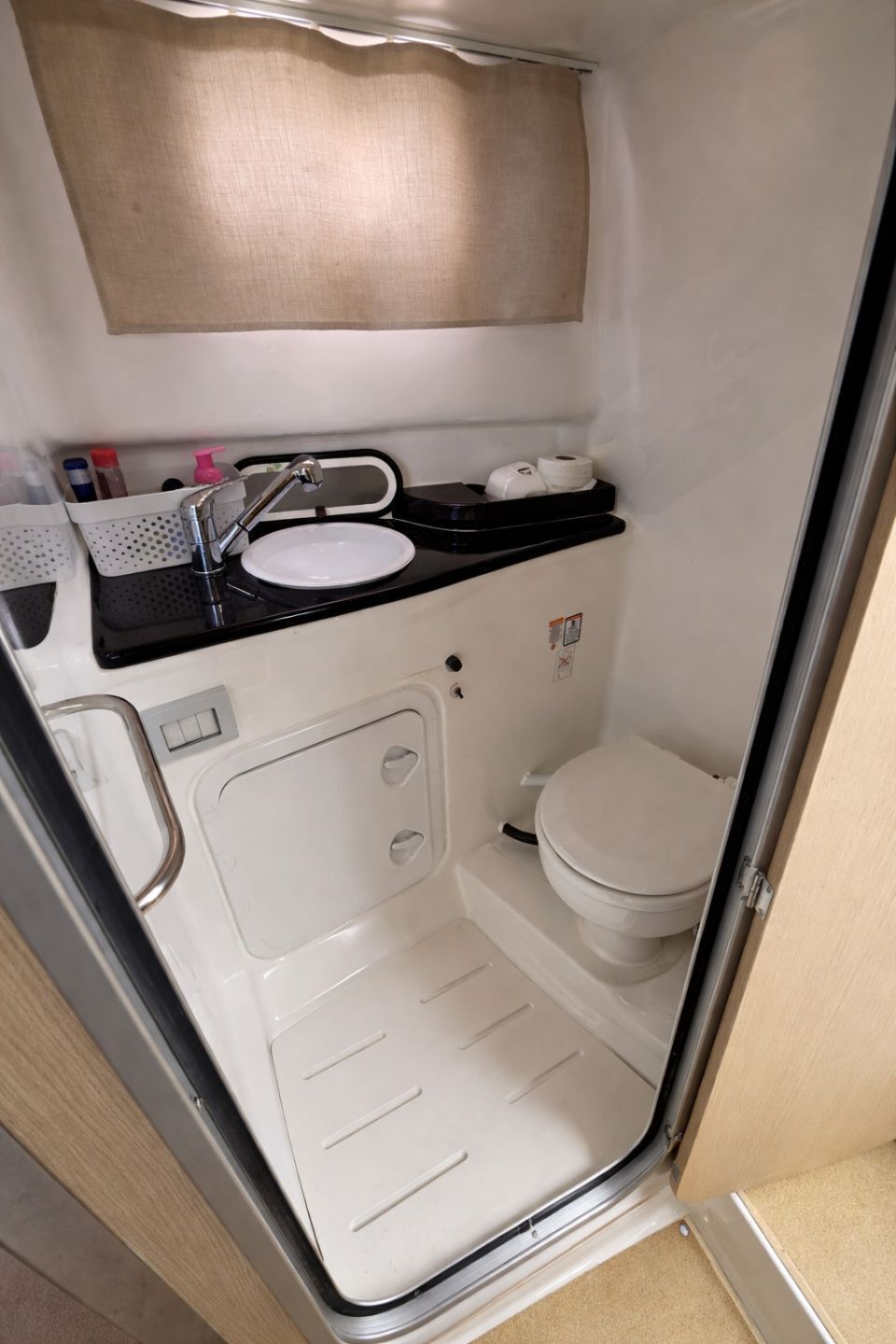 Saver 750 CABIN - ODLI�EN ... - 2020 - for sale: 52990.-EUR