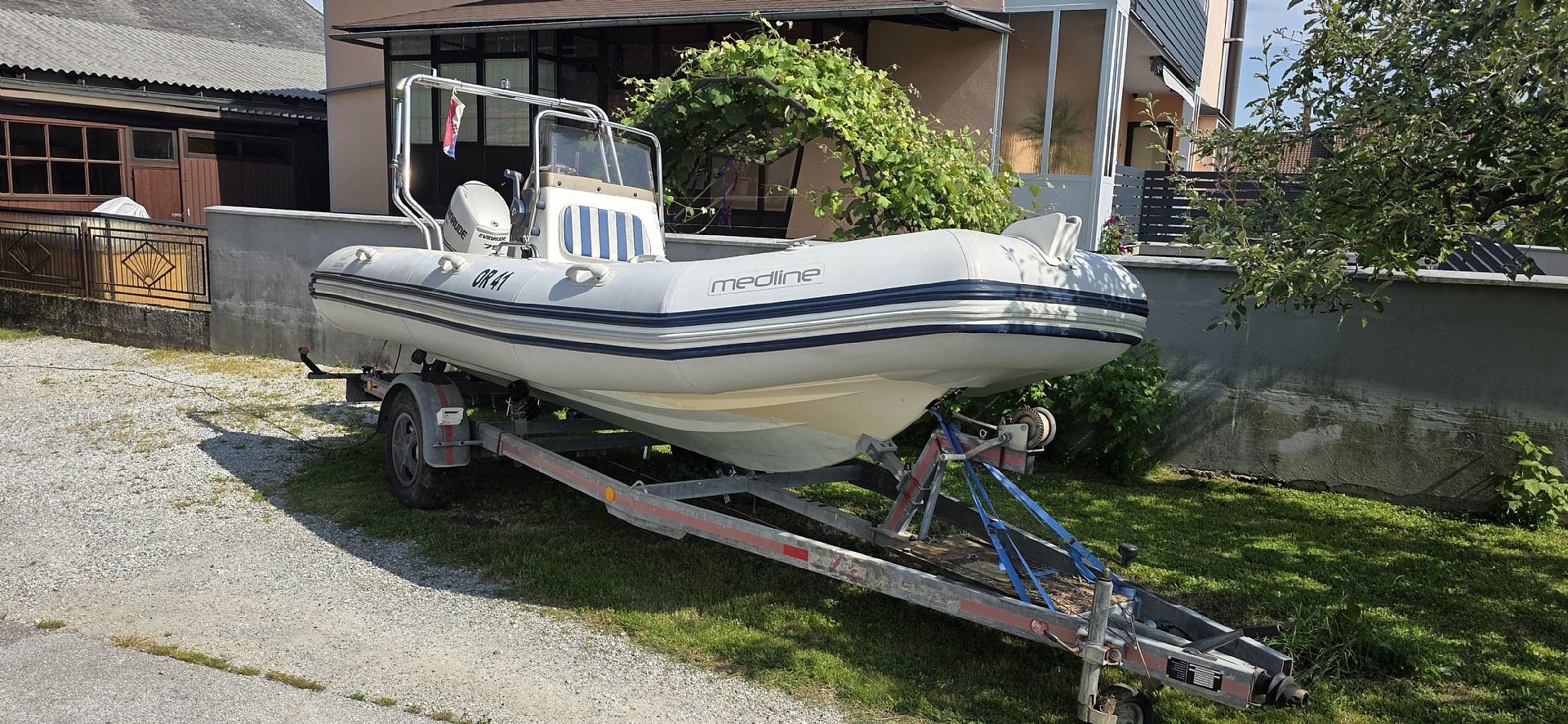 Zodiac Medline - 2000 - for sale: 8800.-EUR