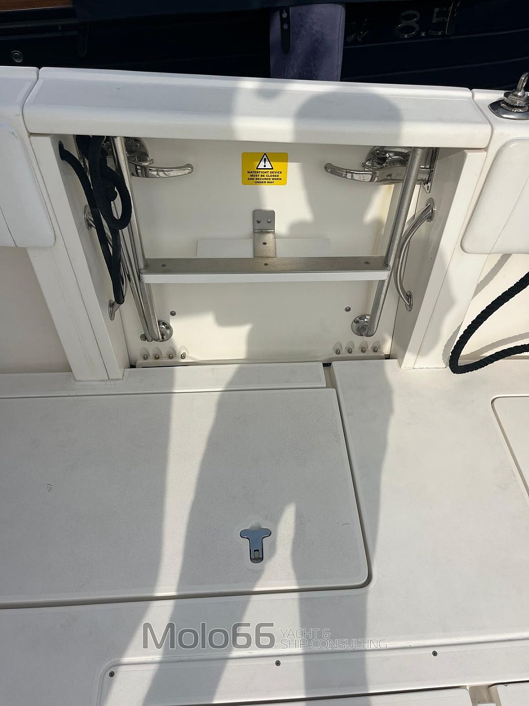 Intrepid 323 Open - 2009 - for sale: 160000.-EUR