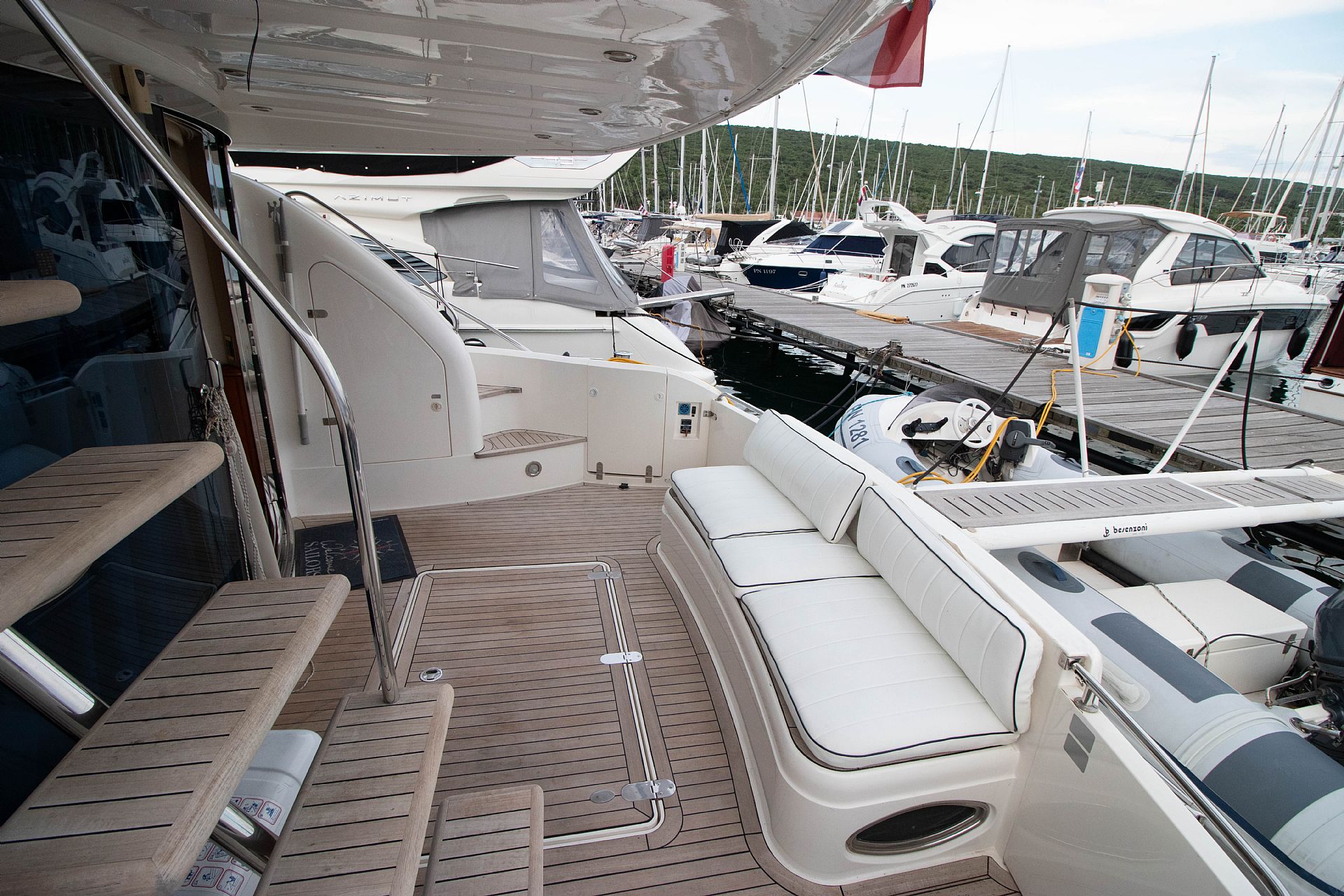 Fairline squadron 55 - 2003 - for sale: 290000.-EUR