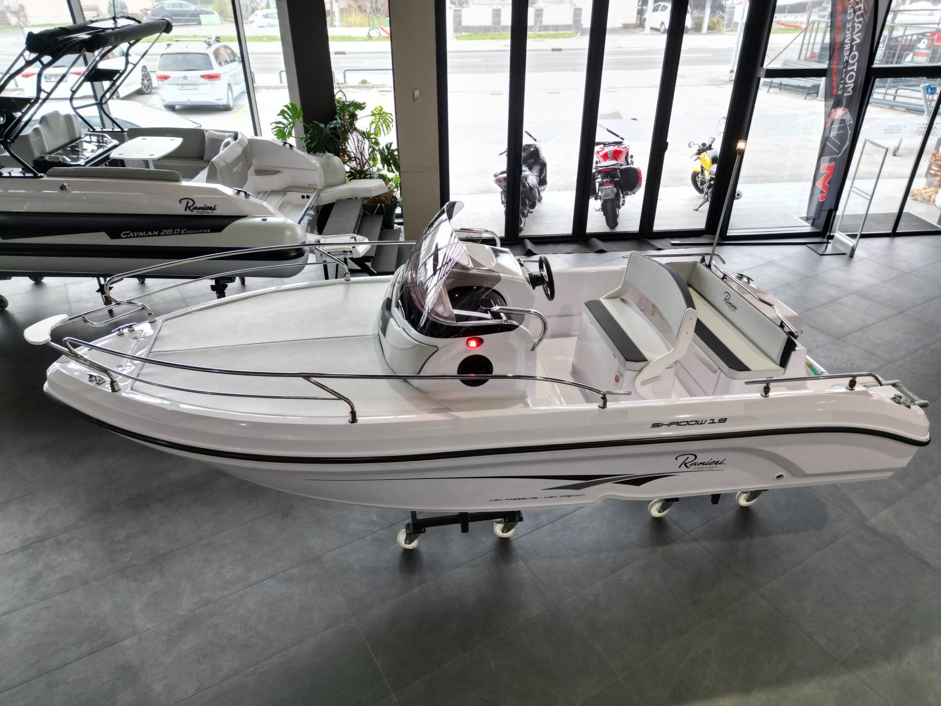 Ranieri International 	Shadow 19 Yamaha F1... - 2026 - for sale: 35957.-EUR