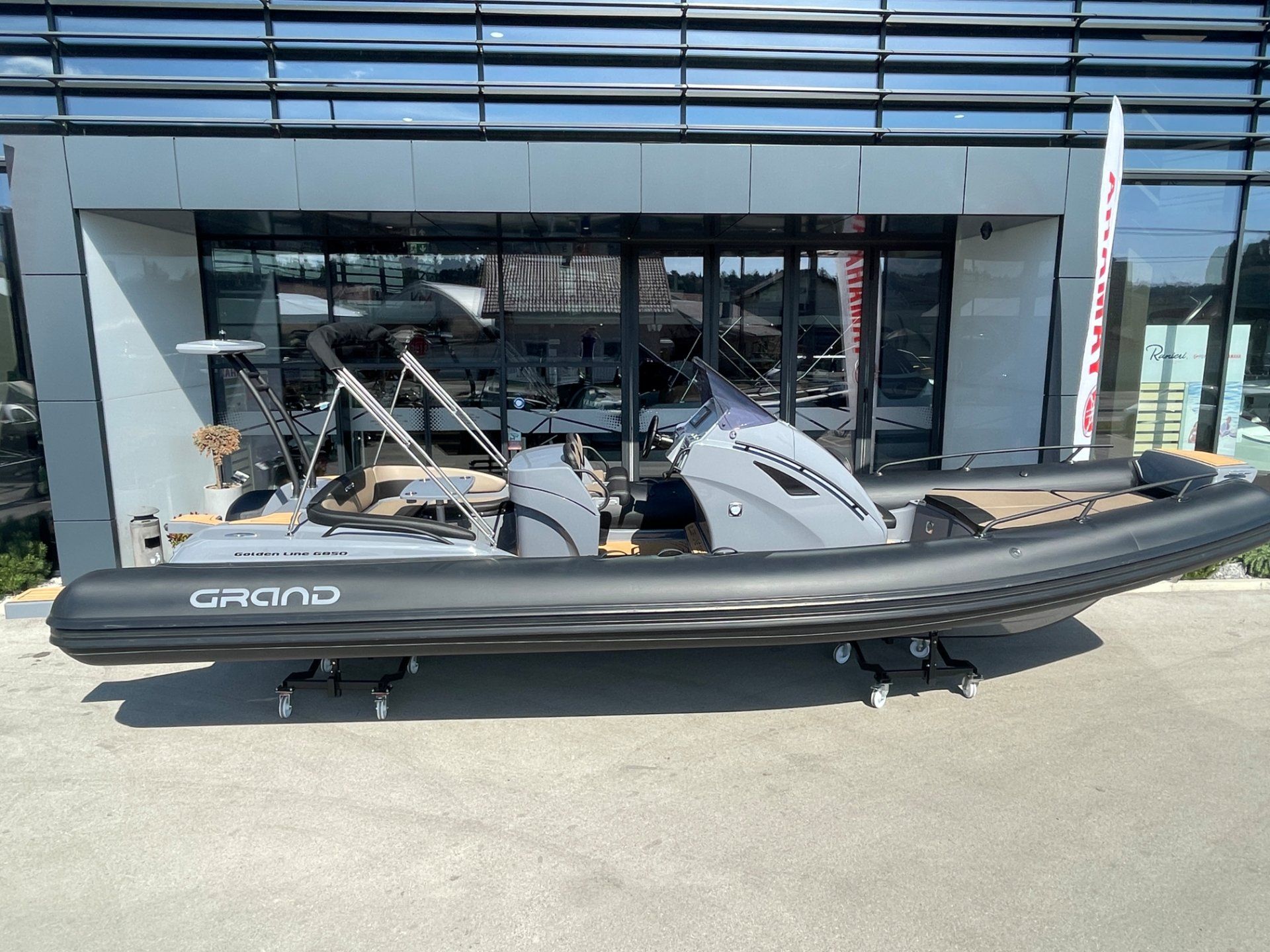 Grand Boats G850HGLF   Yamaha F300 - 2026