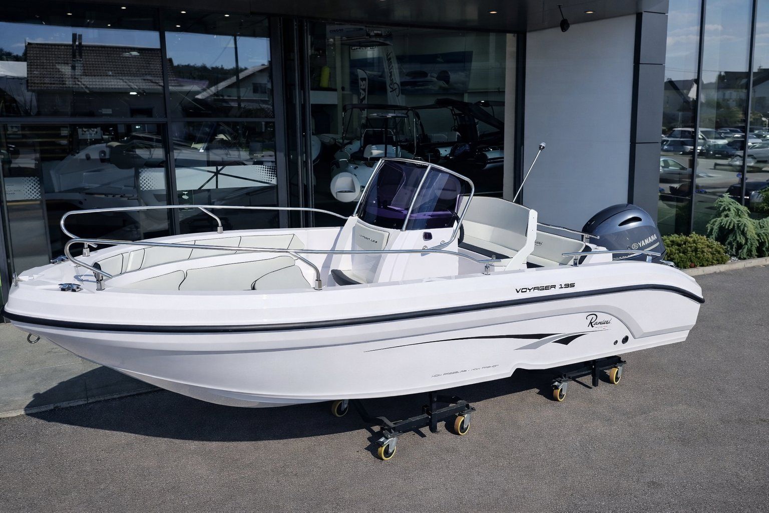 Ranieri International Voyager 19S Yamaha F115 - 2026