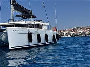 Lagoon 450 F - 2017 - for sale: 350000.-EUR