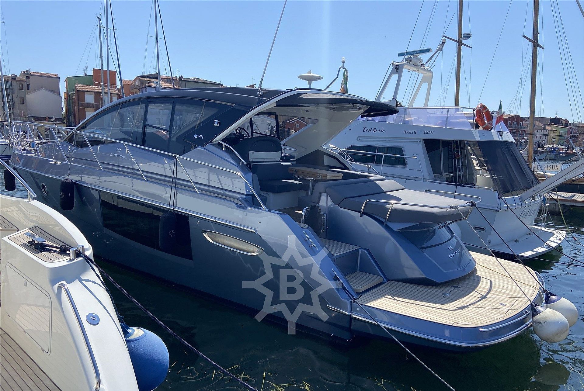 Cranchi M44 HT - 2015 - for sale: 349000.-EUR