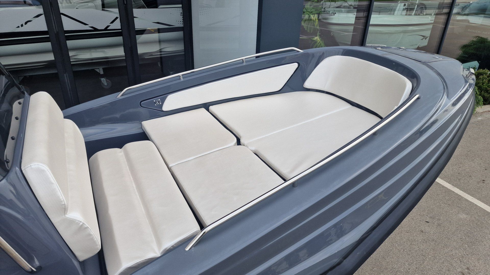 ZAR 65 CLASSIC LUXURY - NA ZALOGI - 2026