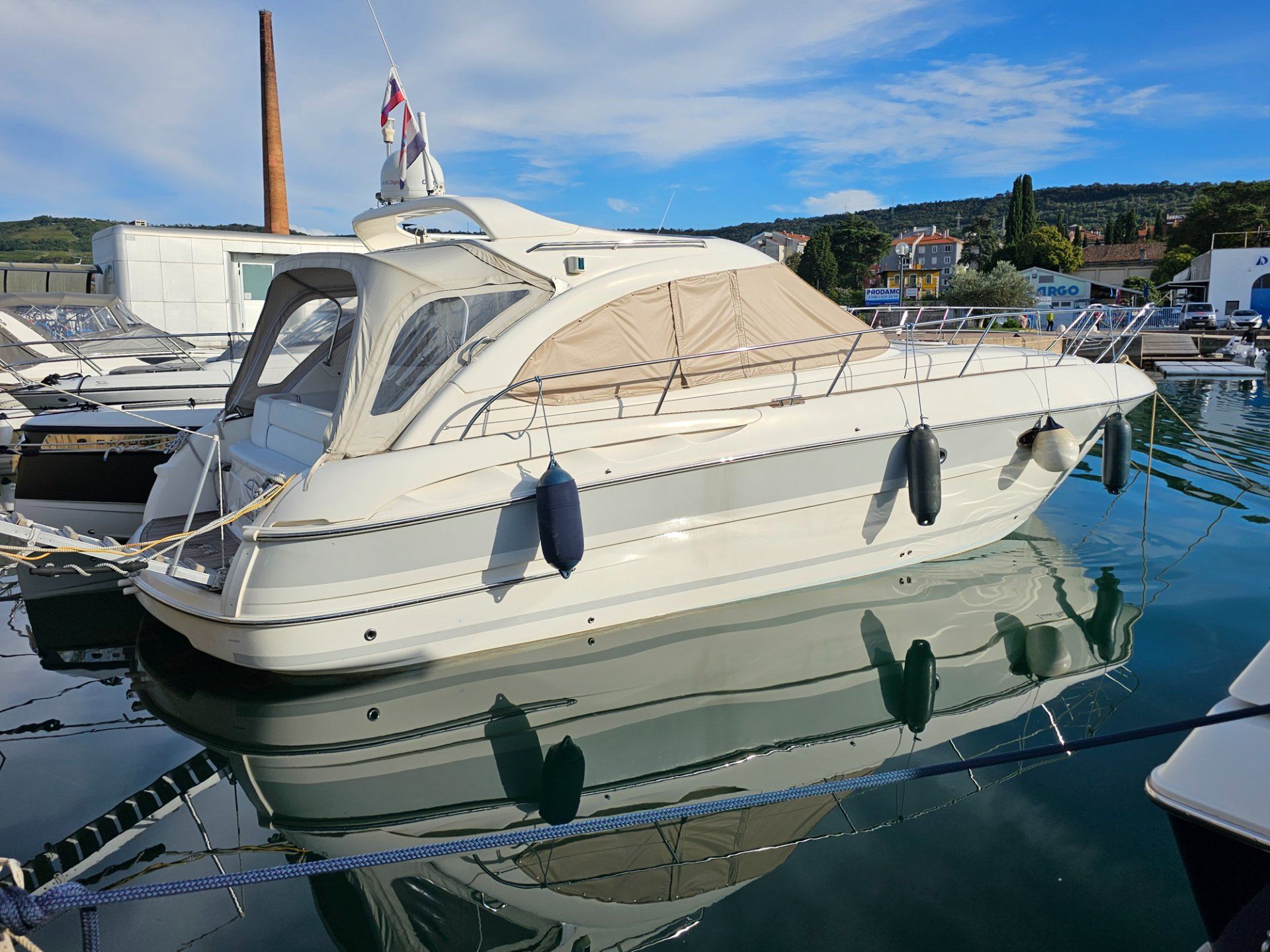 Bavaria 35 HT - 2005 - for sale: 98000.-EUR