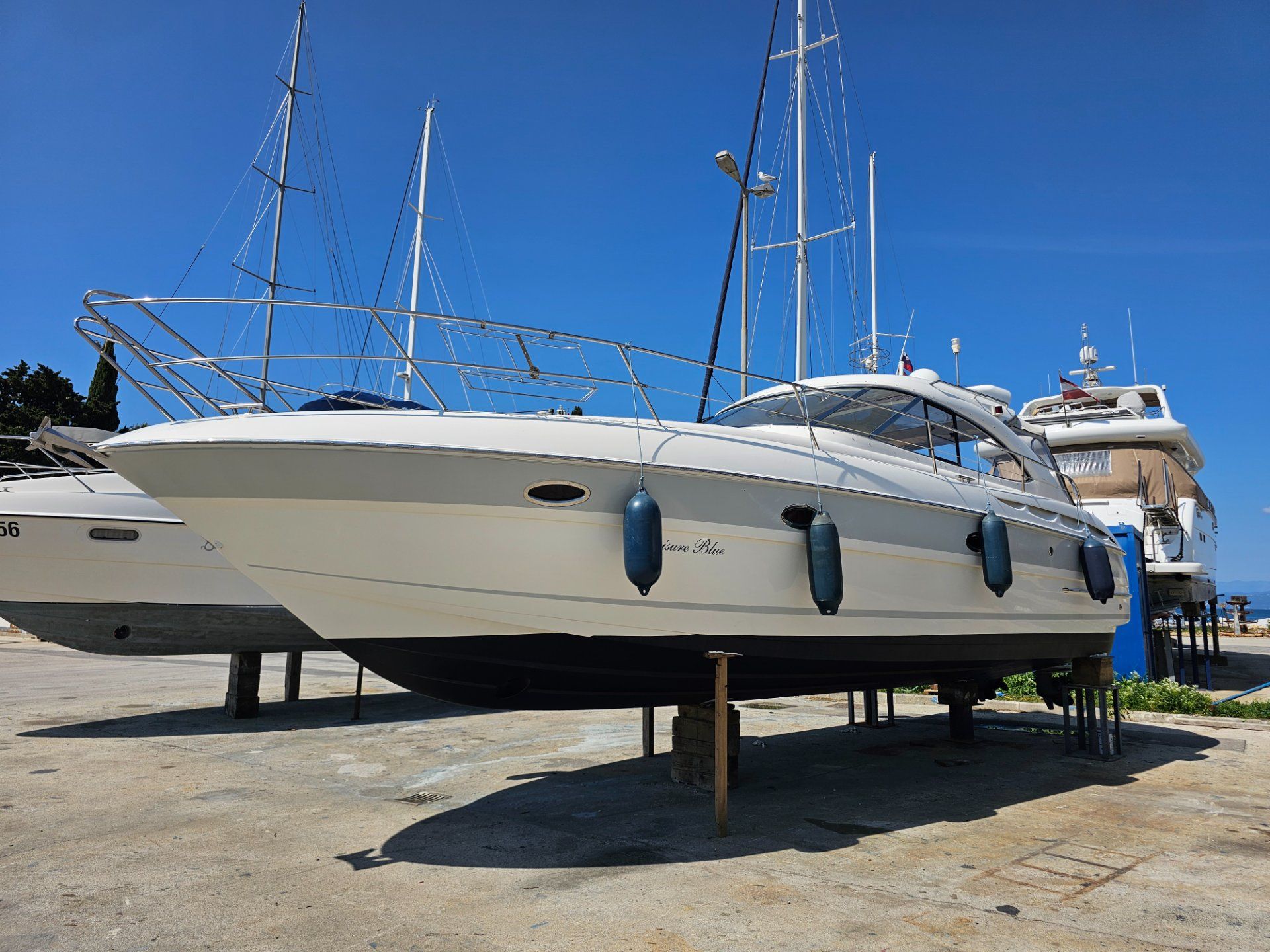 Bavaria 35 HT - 2005 - for sale: 98000.-EUR